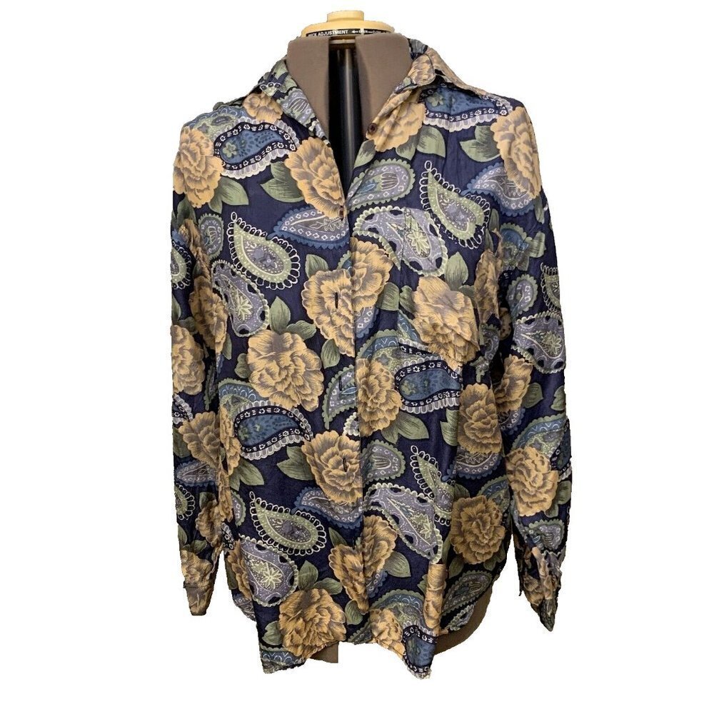 SilkAble. Size Large+. Silk Long Sleeve Shirt. Pocket. Relaxed Fit. B99.